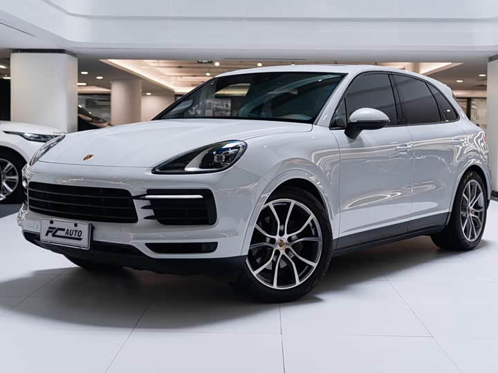 Фото 1 - Porsche Cayenne
