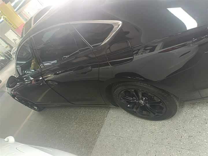 Фото 5 - Honda Accord