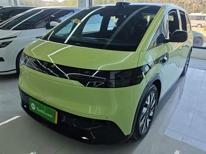 Фото 1 - Zeekr Mix