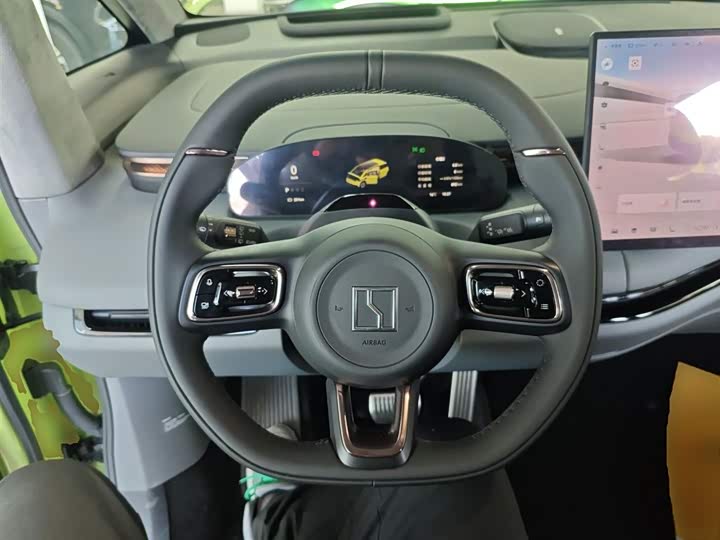 Фото 3 - Zeekr Mix