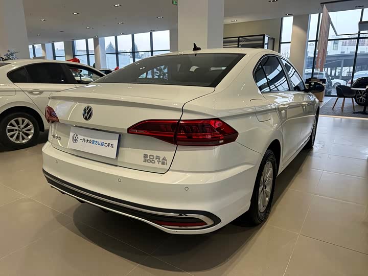 Фото 4 - Volkswagen Bora