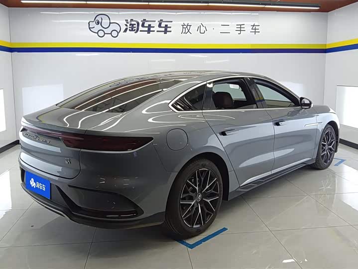 Фото 3 - BYD Han