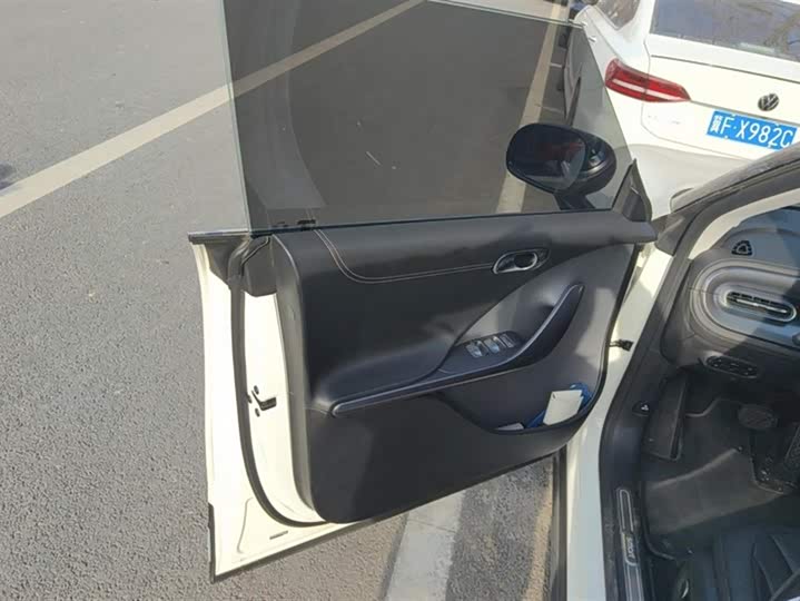 Фото 7 - Smart #1