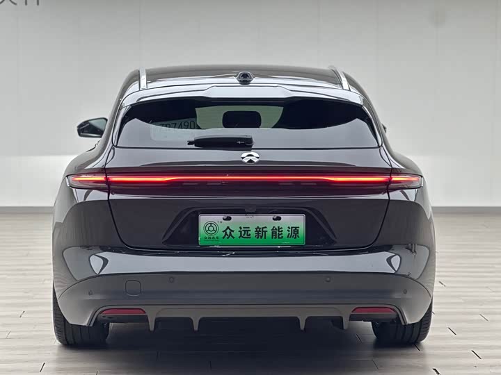 Фото 5 - Nio ET5T