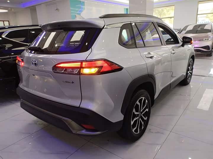 Фото 7 - Toyota Frontlander