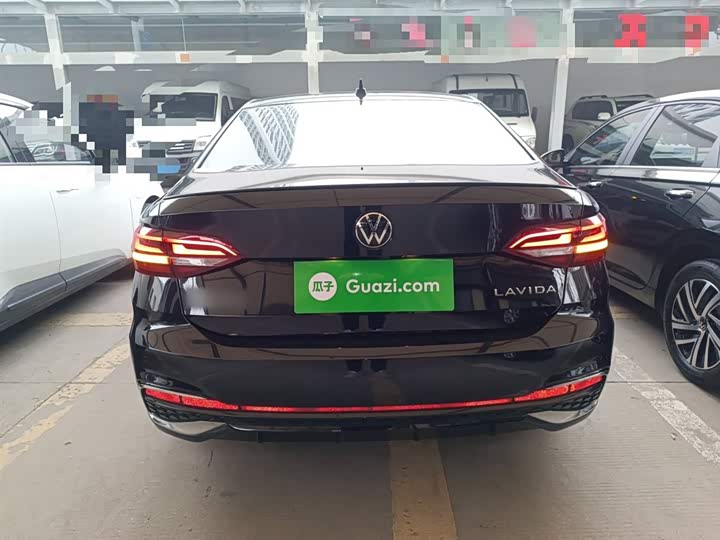 Фото 6 - Volkswagen Lavida