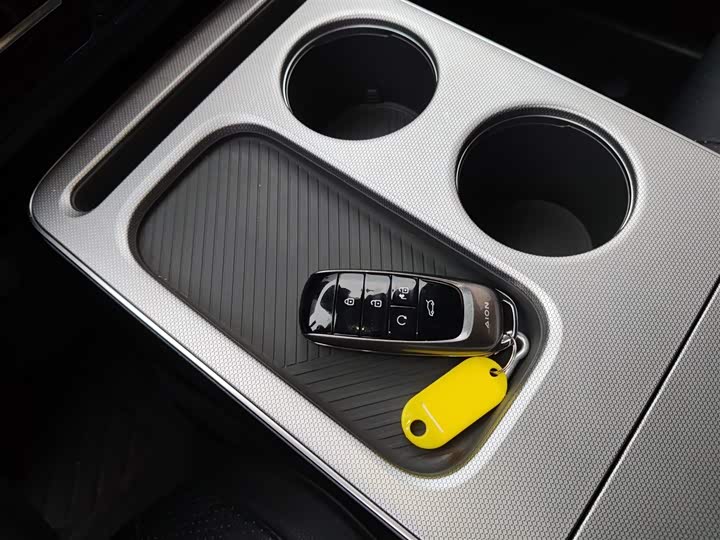 Фото 9 - GAC Aion Y