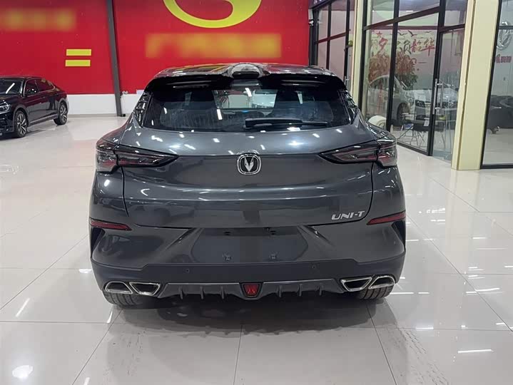 Фото 6 - Changan UNI-T