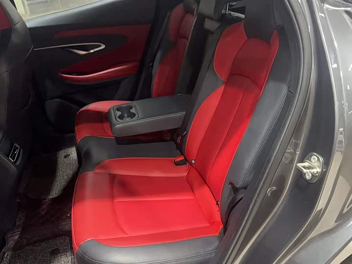 Фото 8 - Changan UNI-T