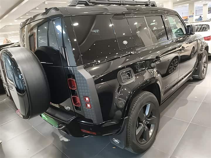 Фото 7 - Land Rover Defender