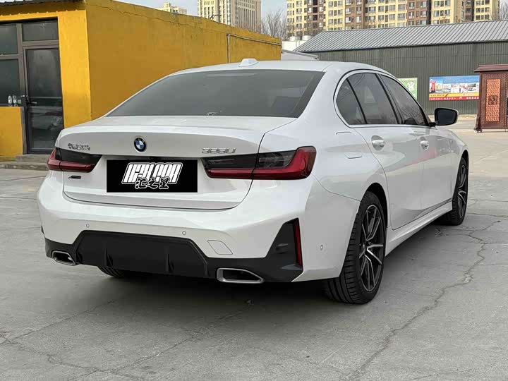 Фото 2 - BMW 3 Series