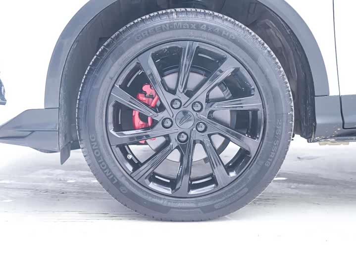 Фото 9 - Geely Coolray