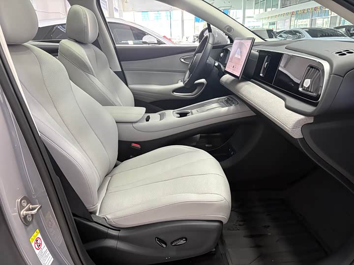 Фото 9 - BYD Sea Lion 05 EV