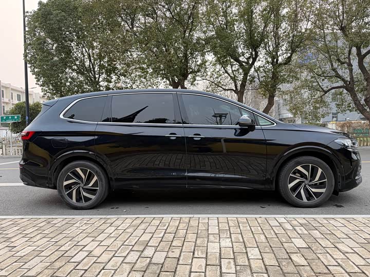 Фото 4 - Volkswagen Viloran