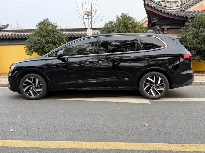 Фото 8 - Volkswagen Viloran