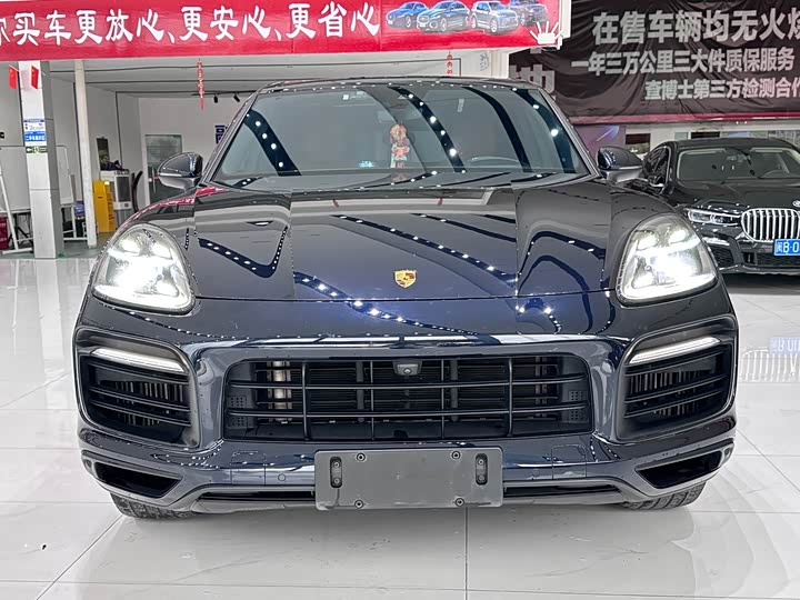 Фото 2 - Porsche Cayenne