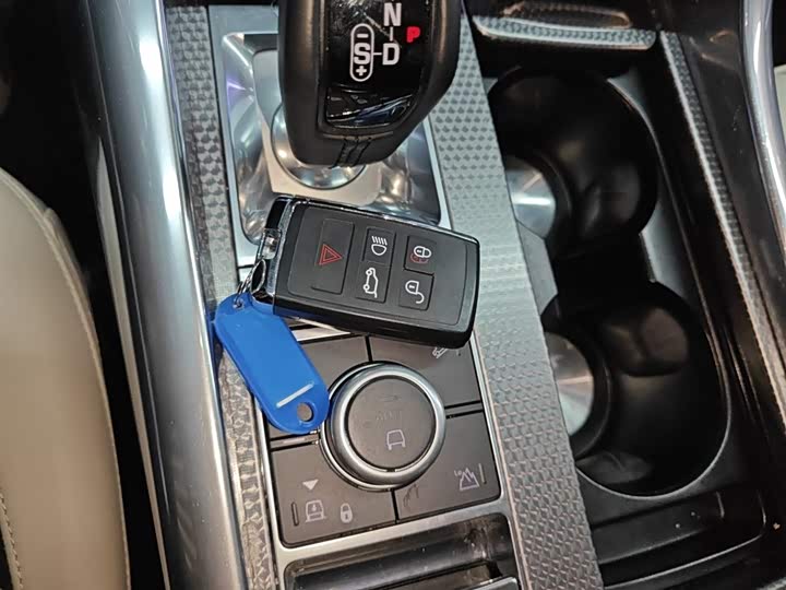 Фото 9 - Land Rover Range Rover Sport