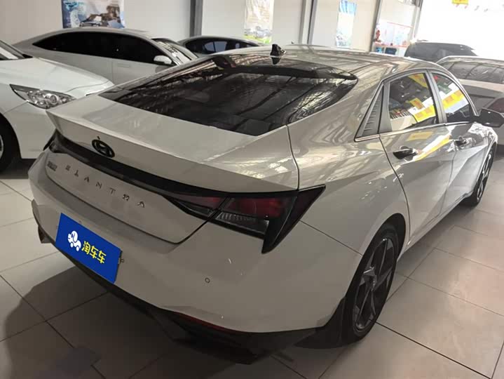 Фото 3 - Hyundai Elantra N line