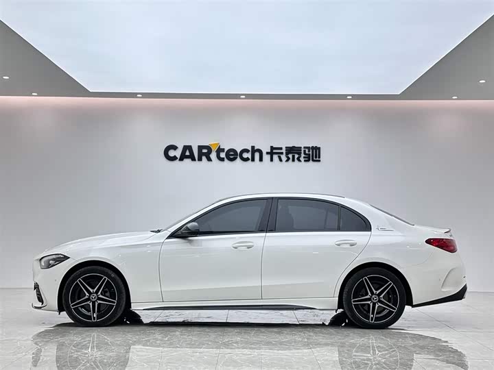 Фото 2 - Mercedes-Benz C-Class