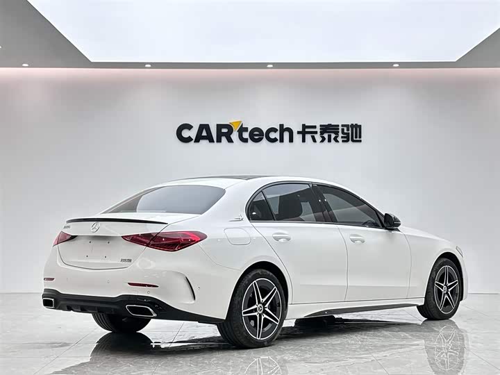 Фото 5 - Mercedes-Benz C-Class