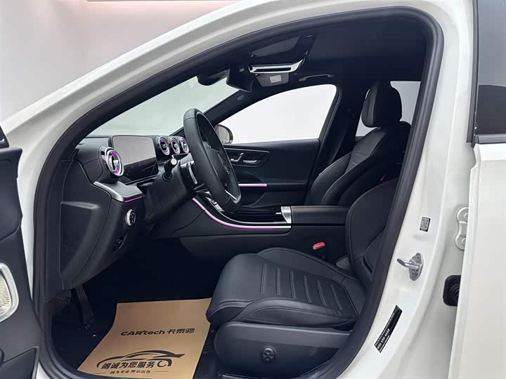 Фото 8 - Mercedes-Benz C-Class