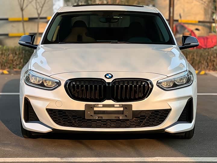 Фото 2 - BMW 1 Series