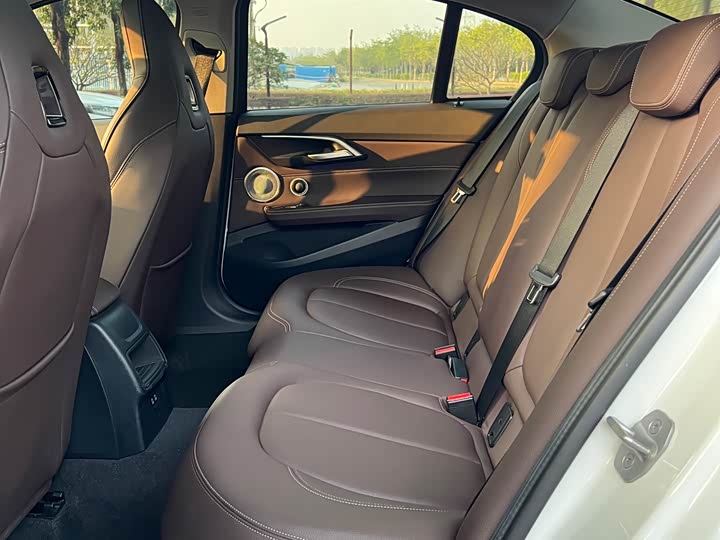 Фото 9 - BMW 1 Series