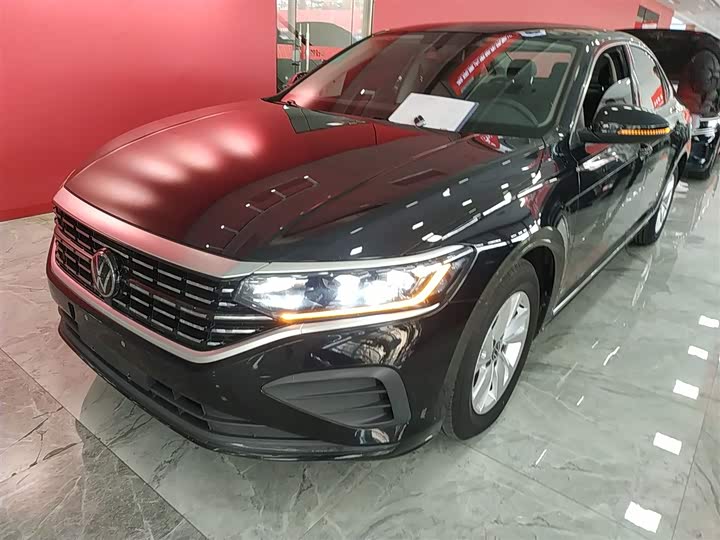 Фото 2 - Volkswagen Passat