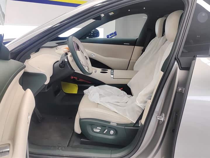 Фото 9 - Xiaomi YU7