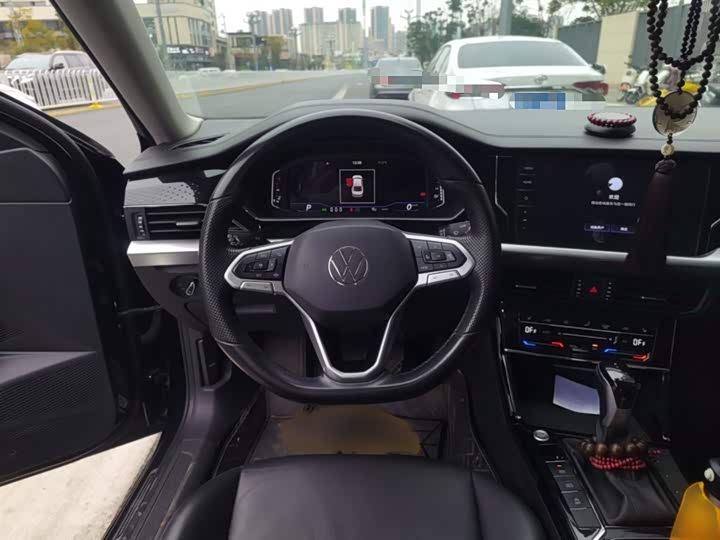 Фото 3 - Volkswagen Passat