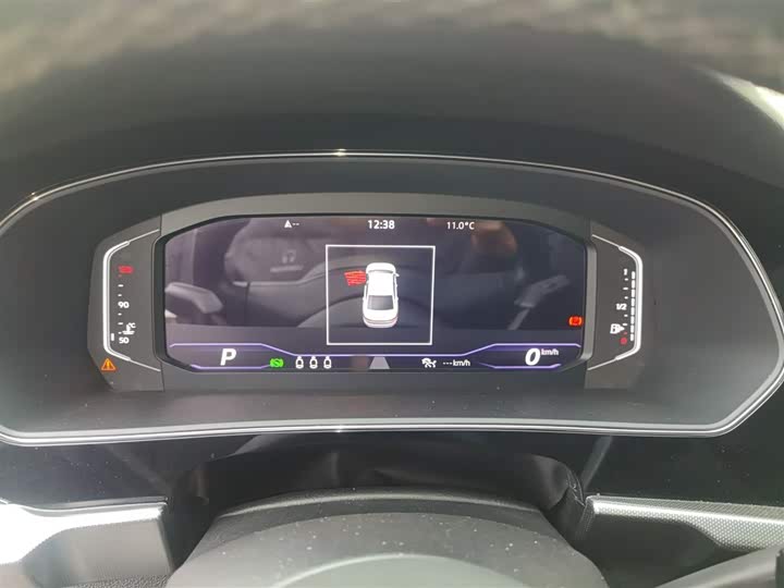 Фото 4 - Volkswagen Passat