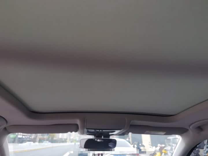 Фото 9 - Volkswagen Passat