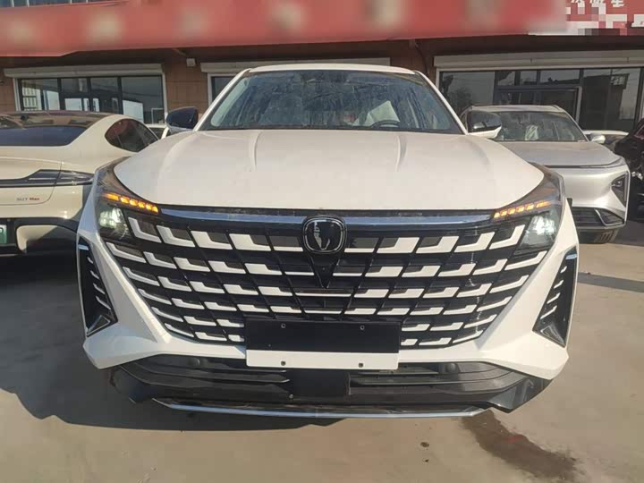 Фото 3 - Changan UNI-Z