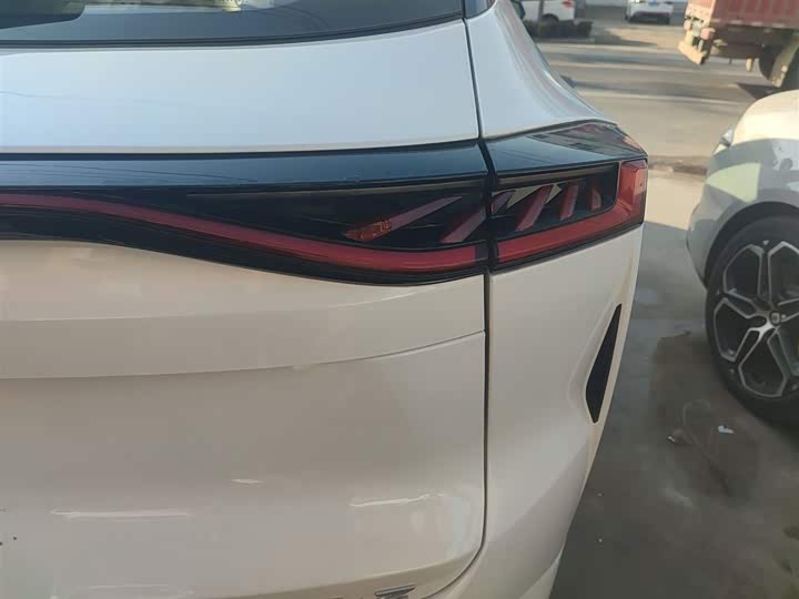 Фото 8 - Changan UNI-Z