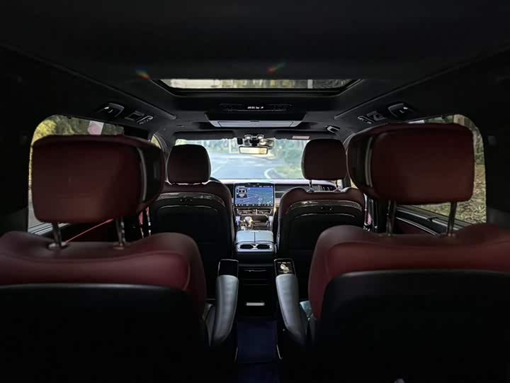 Фото 2 - GAC Trumpchi M8