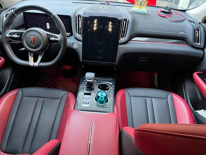 Фото 5 - Hongqi HS3