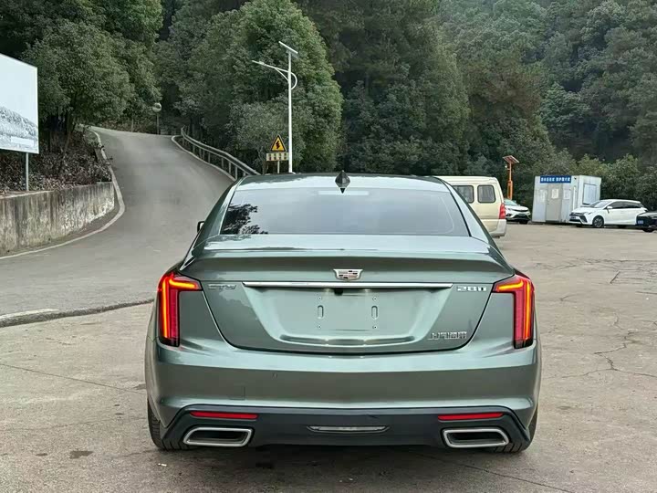 Фото 8 - Cadillac CT5