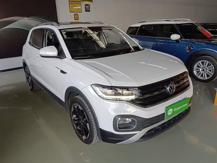 Фото 4 - Volkswagen Tacqua