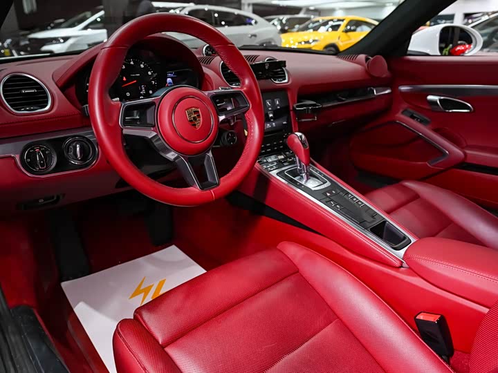 Фото 7 - Porsche 718