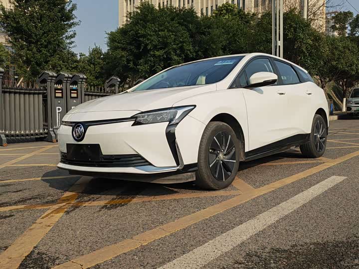 Фото 1 - Buick Velite 6