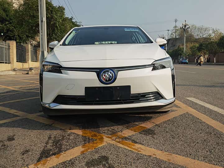 Фото 2 - Buick Velite 6