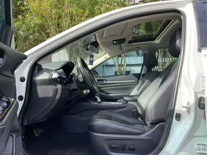 Фото 6 - Nissan Teana