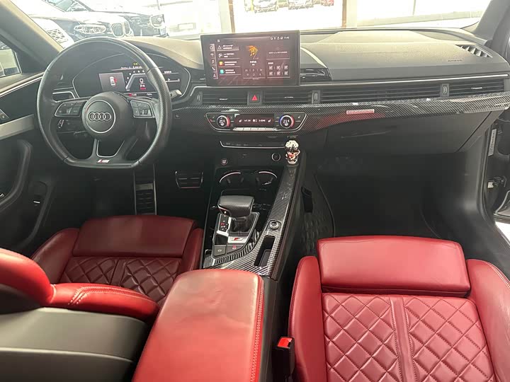 Фото 8 - Audi S4