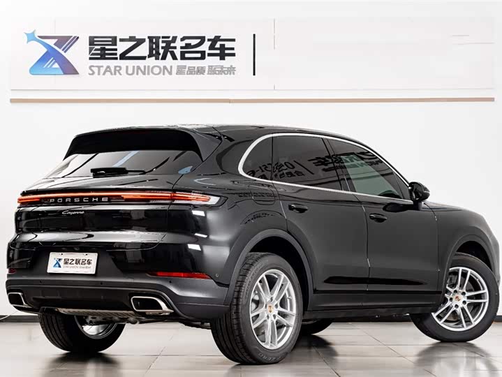 Фото 7 - Porsche Cayenne