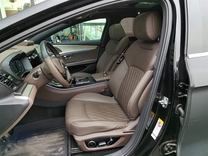 Фото 8 - BYD Han