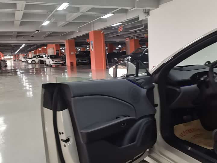 Фото 9 - Zeekr 007 GT