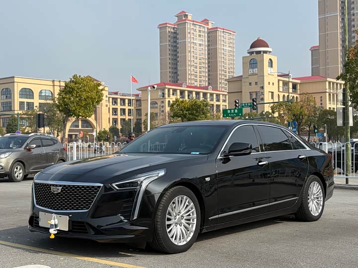 Фото 1 - Cadillac CT6