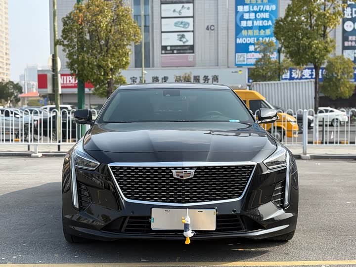 Фото 2 - Cadillac CT6