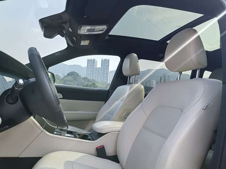 Фото 7 - LiXiang One