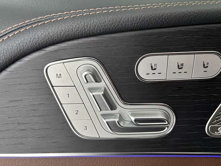 Фото 9 - Mercedes-Benz GLS-Class